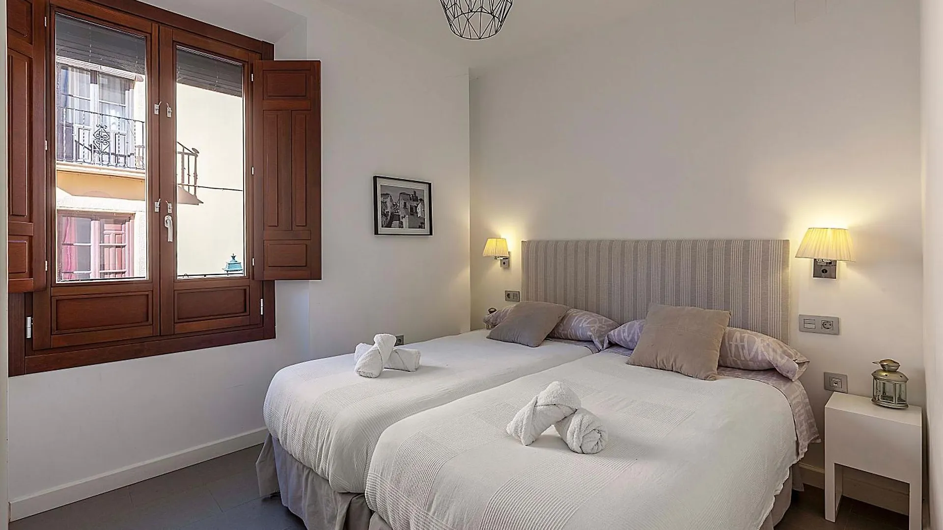 Molinos Apartments City Centre Granada İspanya