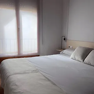 Casa Cardona Habitación en casa particular Móra d'Ebre